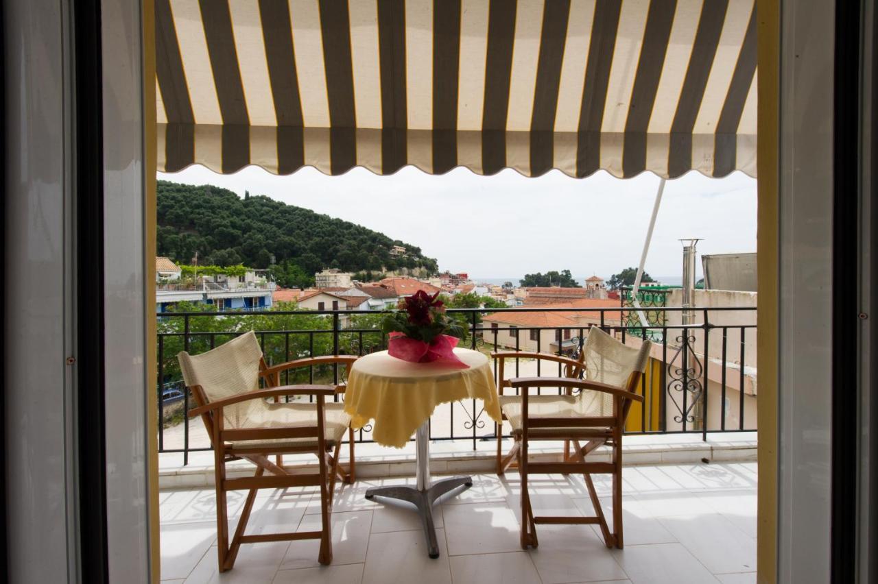 Maya Parga Bagian luar foto